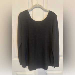 Cabi 4007 Crossback Sweatshirt